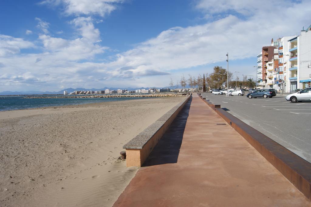 Agi Sant Antoni Apartment Roses Ruang foto