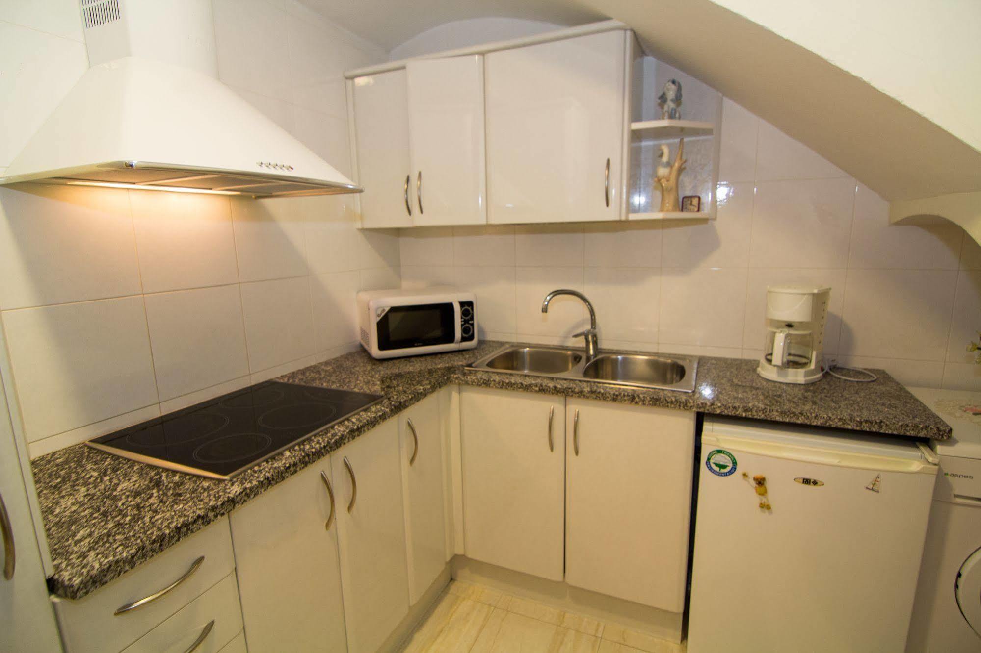 Agi Sant Antoni Apartment Roses Bagian luar foto