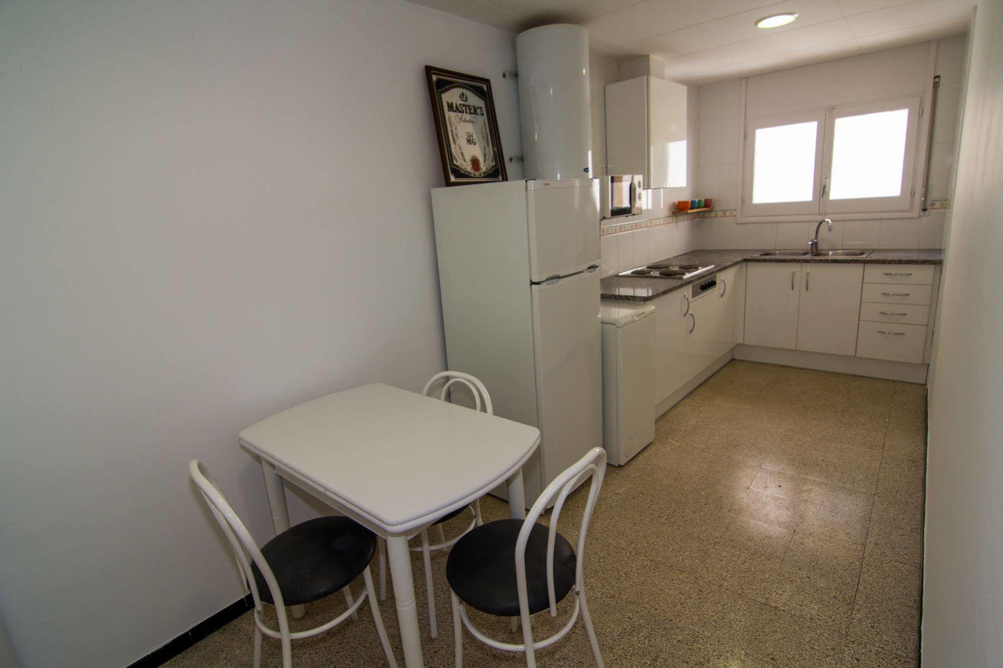 Agi Sant Antoni Apartment Roses Bagian luar foto