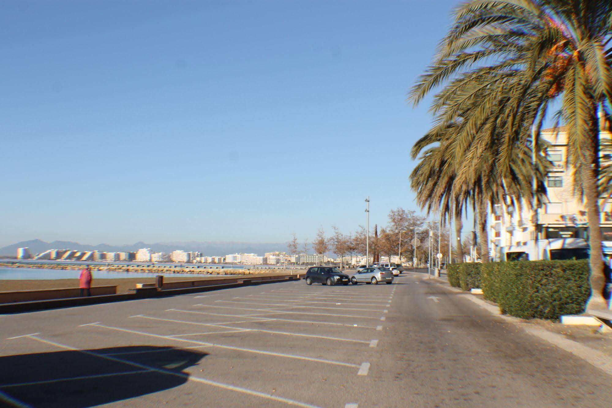 Agi Sant Antoni Apartment Roses Bagian luar foto