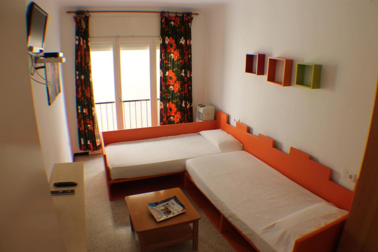 Agi Sant Antoni Apartment Roses Bagian luar foto
